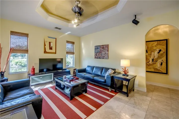 2932 Nw 18th Ter, Cape Coral, Florida 33993