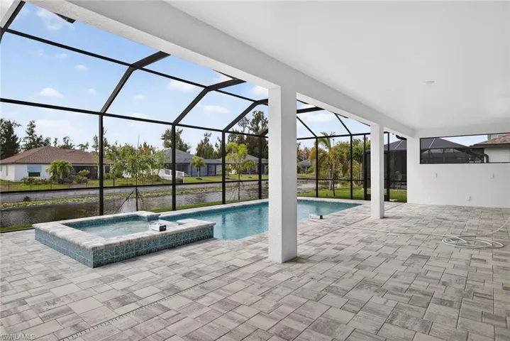1022 Sw 15th Ave, Cape Coral, Florida 33991