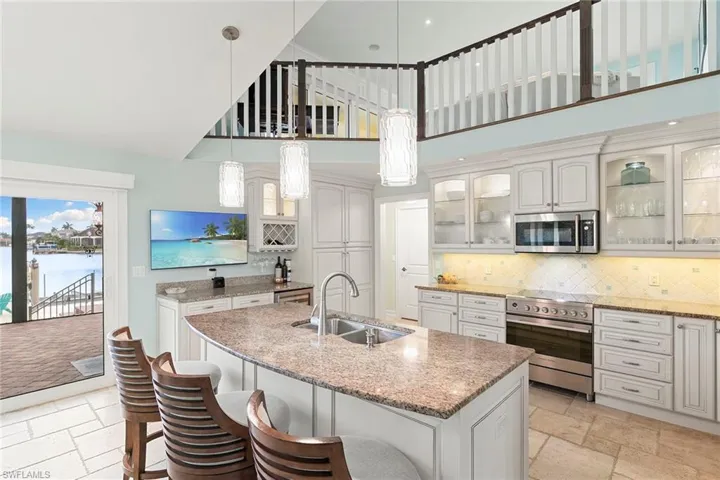 164  Starfish  CT, Marco Island, FL 34145