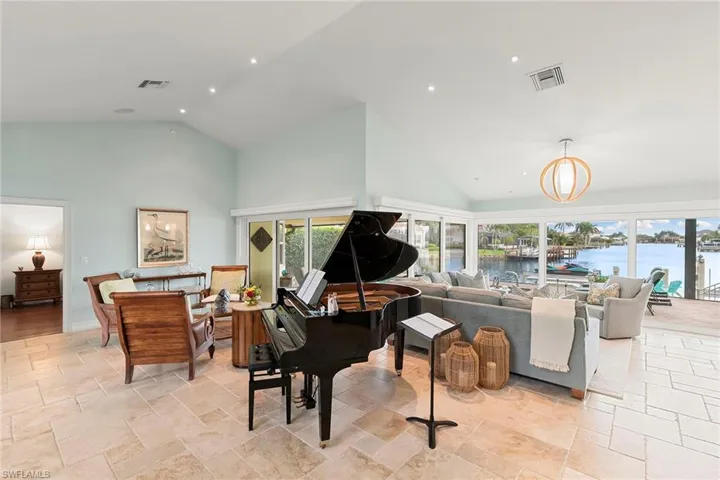 164  Starfish  CT, Marco Island, FL 34145