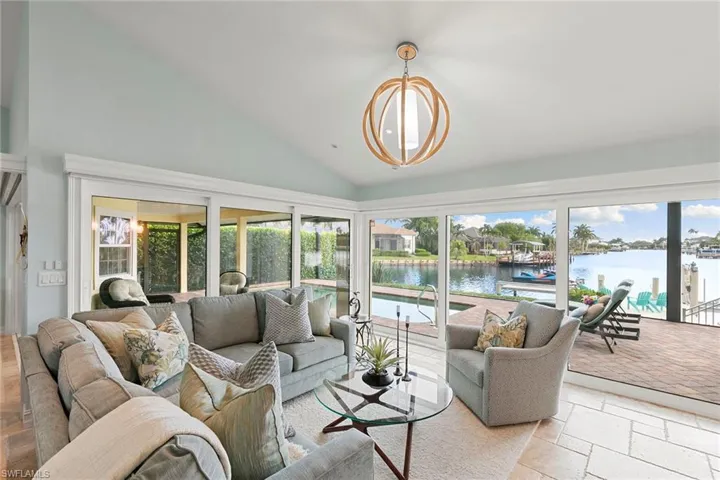 164  Starfish  CT, Marco Island, FL 34145