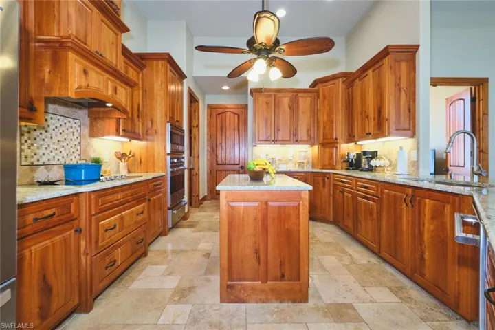 5306 Sw 27th Pl, Cape Coral, Florida 33914