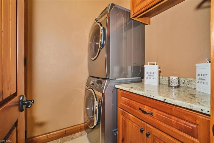 5306 Sw 27th Pl, Cape Coral, Florida 33914