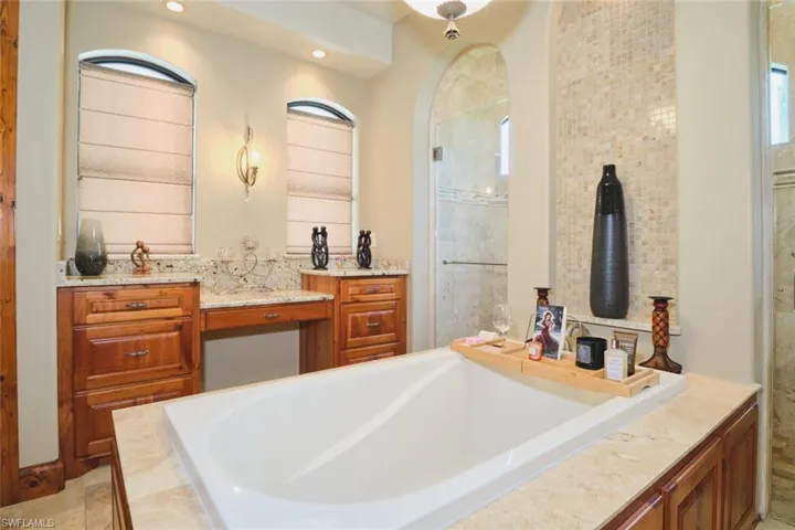 5306 Sw 27th Pl, Cape Coral, Florida 33914
