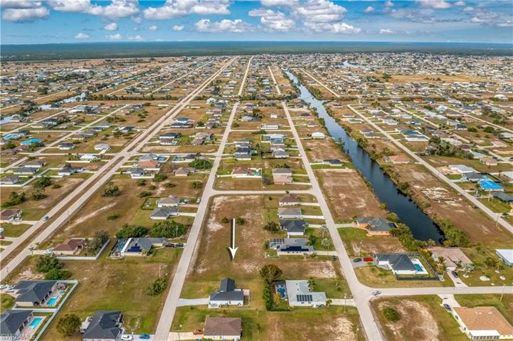 1617 NW 7th PL, CAPE CORAL FL 33993