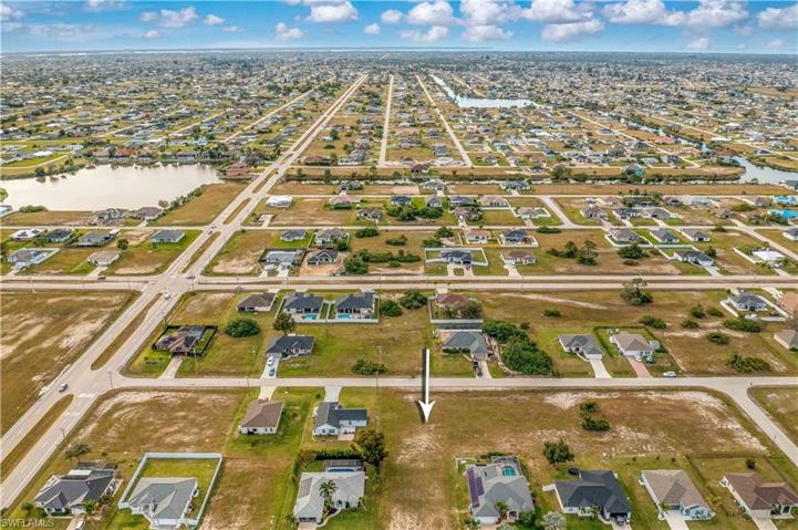 1617 NW 7th PL, CAPE CORAL FL 33993