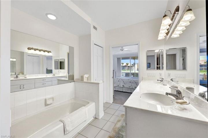 1705 Windy Pines DR # 1609, NAPLES FL 34112