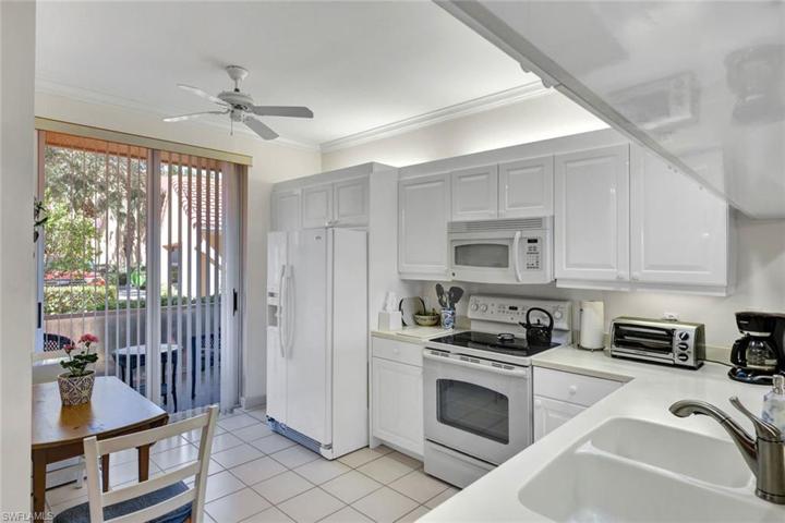 1705 Windy Pines DR # 1609, NAPLES FL 34112