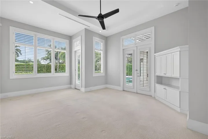2140 Tarpon Rd, Naples, Florida 34102
