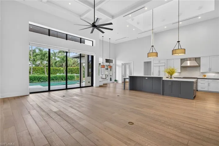 2140 Tarpon Rd, Naples, Florida 34102