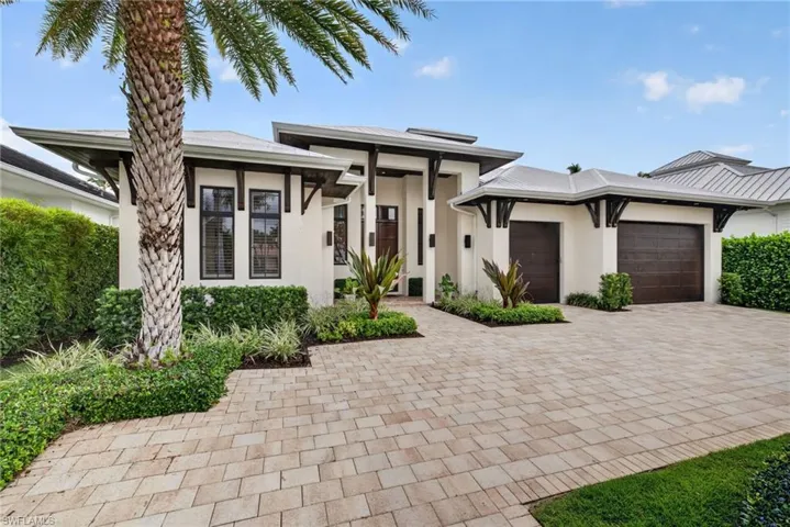 2140 Tarpon Rd, Naples, Florida 34102