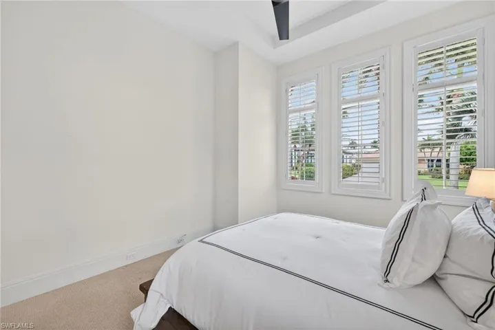 2140 Tarpon Rd, Naples, Florida 34102