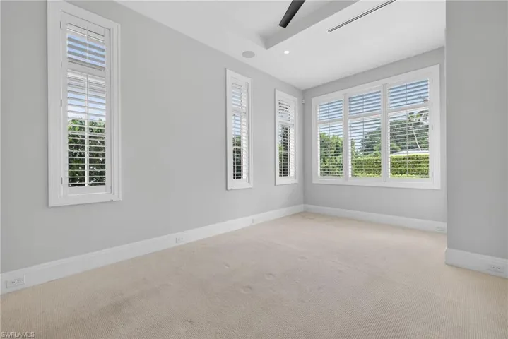 2140 Tarpon Rd, Naples, Florida 34102