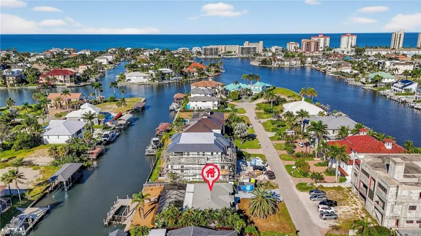 418 Seabee Ave, Naples, Florida 34108