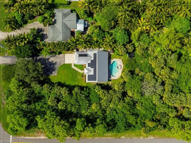 921 16th Ave Sw, Naples, Florida 34117