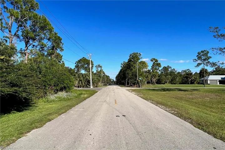 921 16th Ave Sw, Naples, Florida 34117