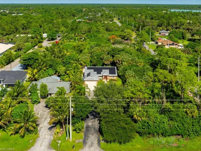 921 16th Ave Sw, Naples, Florida 34117