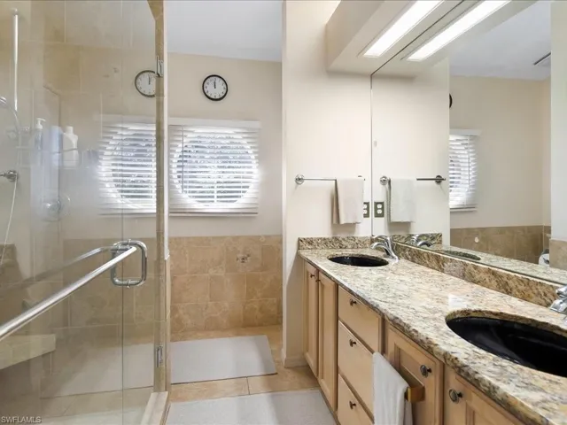 921 16th Ave Sw, Naples, Florida 34117