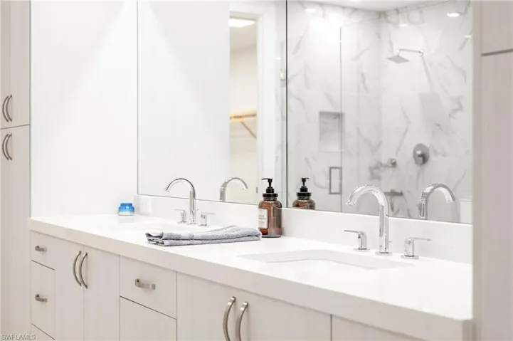 1125 Central Ave 463, Naples, Florida 34102