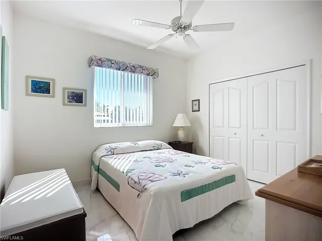 2nd guest bedroom with queen mattress