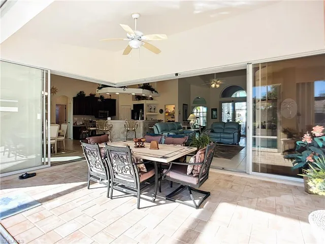 Large Lanai