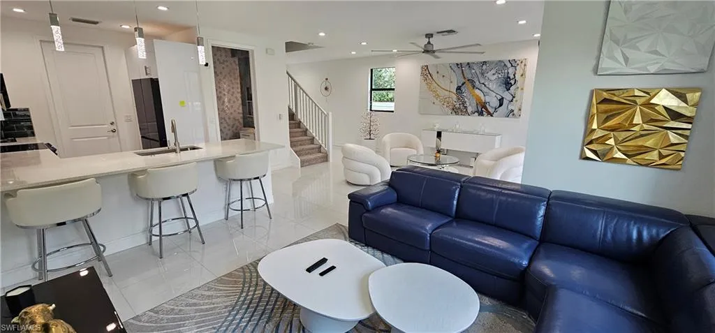 7510 Rockefeller Dr, Naples, Florida 34119