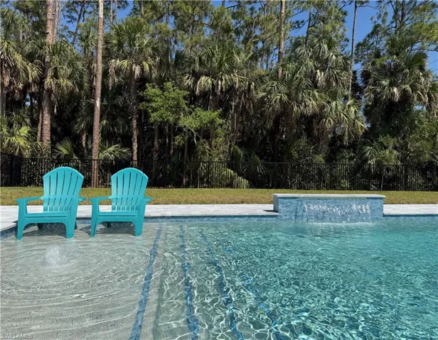236  Allamanda  WAY, Naples, FL 34114