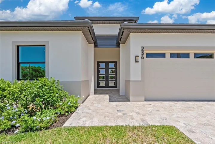 236  Allamanda  WAY, Naples, FL 34114