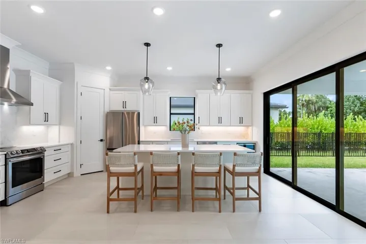236  Allamanda  WAY, Naples, FL 34114