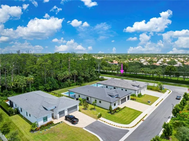 236  Allamanda  WAY, Naples, FL 34114