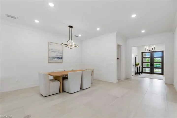 236  Allamanda  WAY, Naples, FL 34114