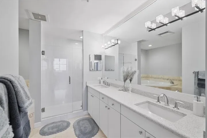 14200  Royal Harbour  CT, Fort Myers, FL 33908