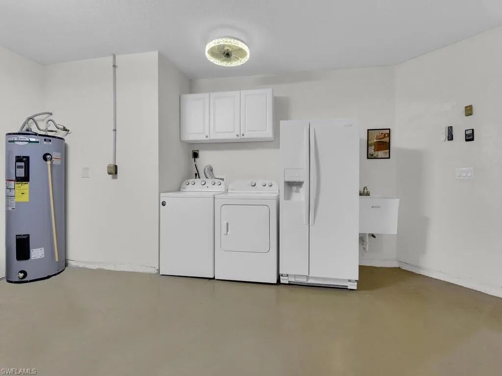 2040 Embarcadero WAY, North Fort Myers, FL 33917,225049572