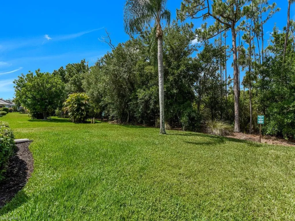2040 Embarcadero WAY, North Fort Myers, FL 33917,225049572