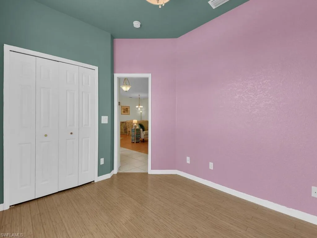 2040 Embarcadero WAY, North Fort Myers, FL 33917,225049572