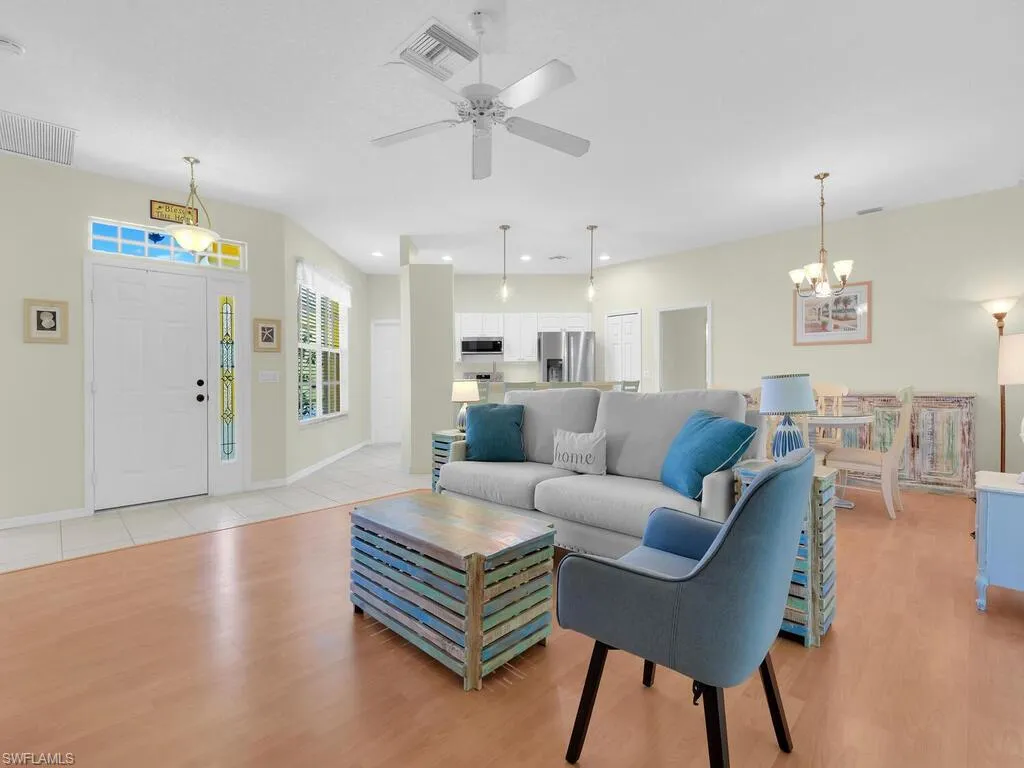 2040 Embarcadero WAY, North Fort Myers, FL 33917,225049572