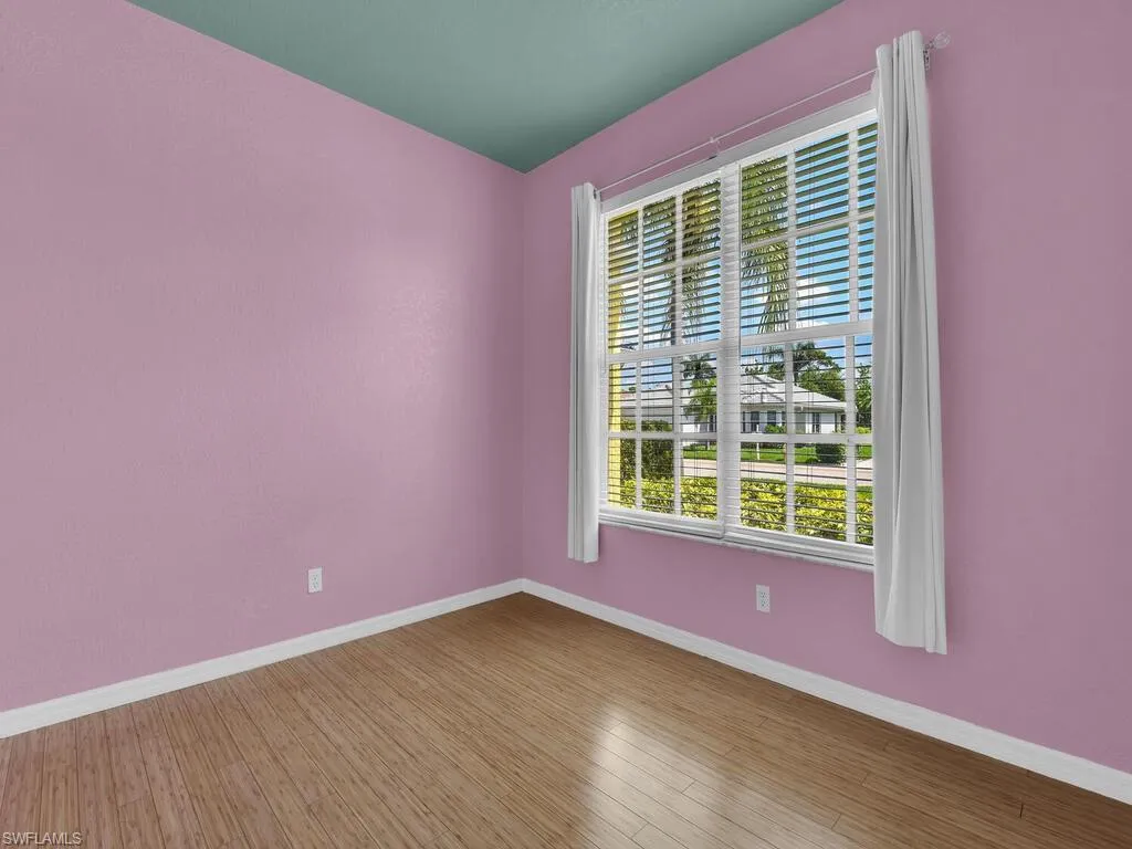 2040 Embarcadero WAY, North Fort Myers, FL 33917,225049572