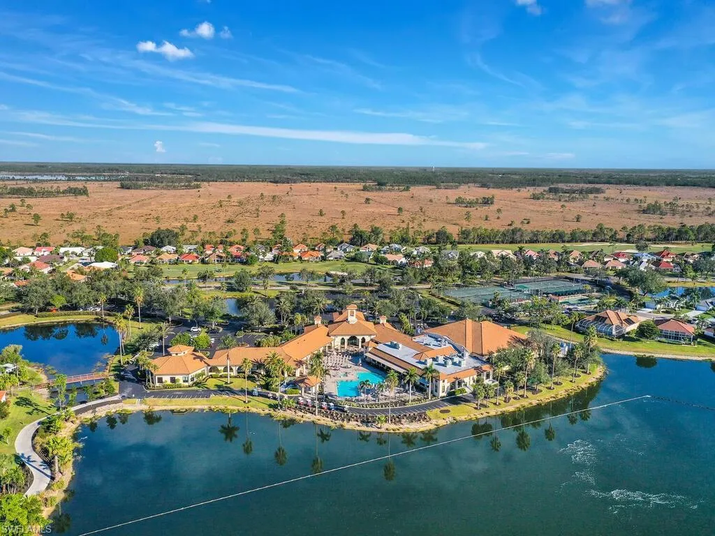 2040 Embarcadero WAY, North Fort Myers, FL 33917,225049572