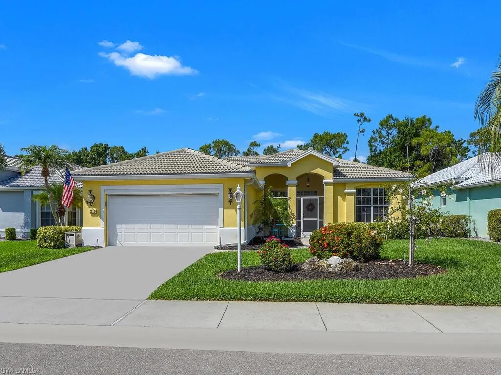 2040 Embarcadero WAY, North Fort Myers, FL 33917,225049572