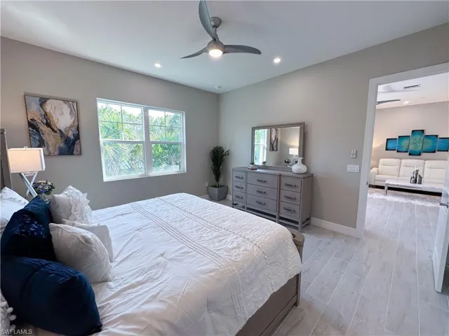 262  Indies Dr  , Naples, FL 34114