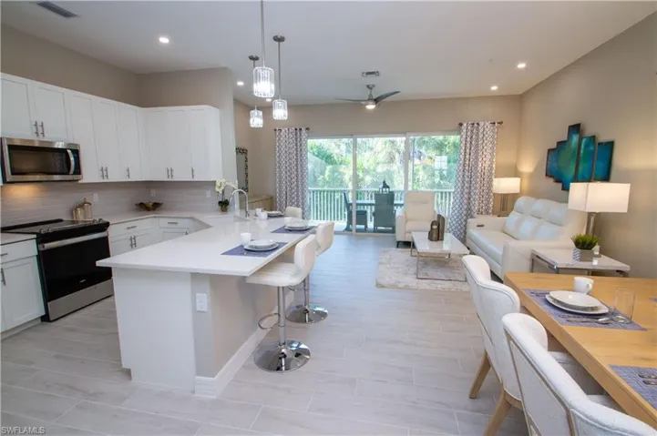 262  Indies Dr  , Naples, FL 34114