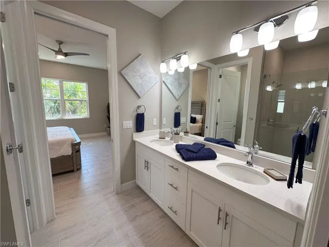 262  Indies Dr  , Naples, FL 34114
