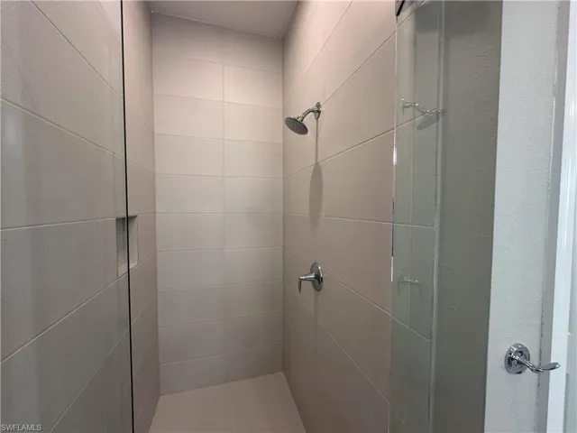 262  Indies Dr  , Naples, FL 34114