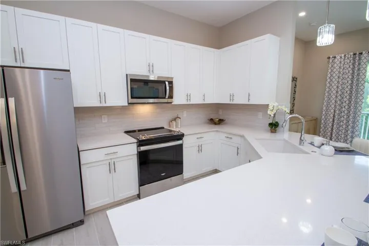 262  Indies Dr  , Naples, FL 34114