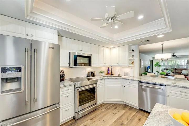 4300 Belair Ln 12, Naples, Florida 34103