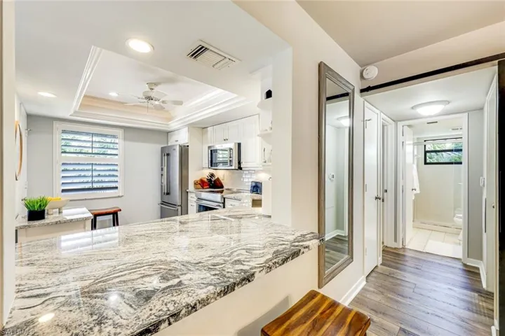 4300 Belair Ln 12, Naples, Florida 34103