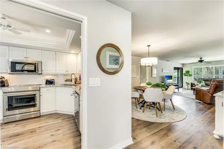 4300 Belair Ln 12, Naples, Florida 34103