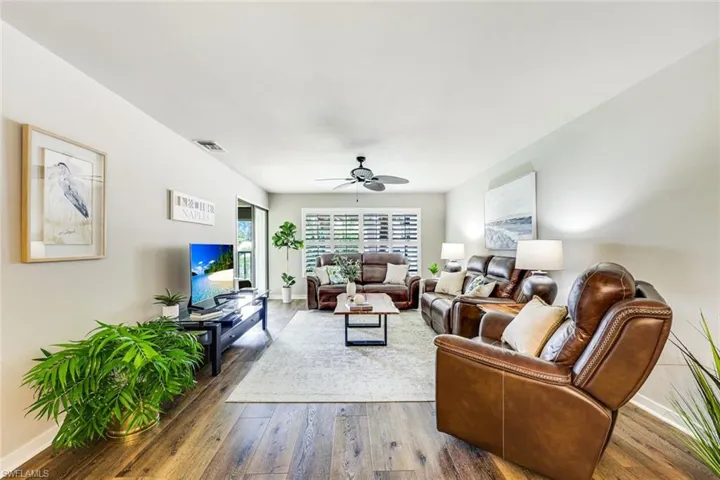 4300 Belair Ln 12, Naples, Florida 34103