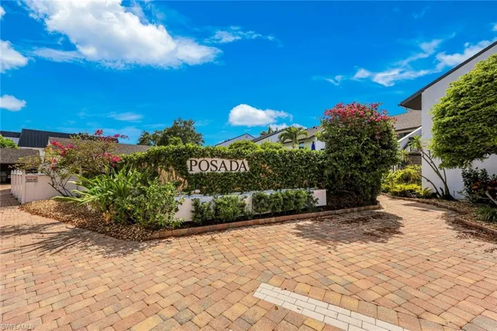 4300 Belair Ln 12, Naples, Florida 34103