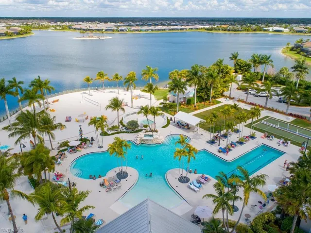 Community Resort Style Pool